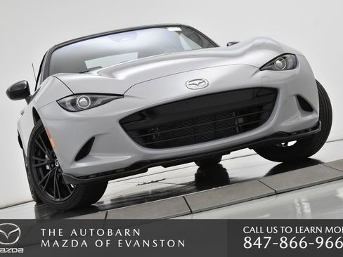 Certified 2024 MAZDA MX-5 Miata Club w/ Appearance Package image 3