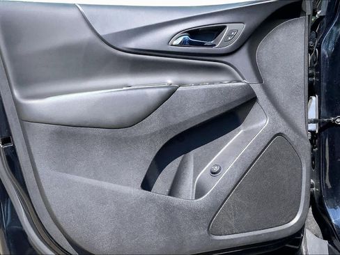 Used 2024 Chevrolet Equinox LT AWD/4WD image 21