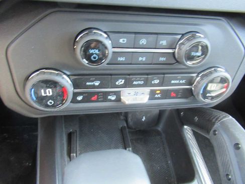 New 2026 Ford Bronco Raptor w/ Interior Carbon Fiber Pack AWD/4WD image 23