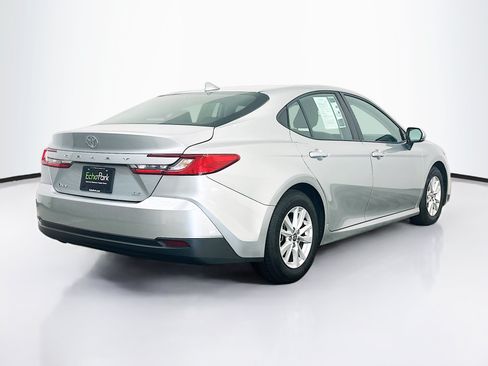 Used 2025 Toyota Camry LE FWD image 9