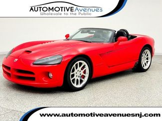 Used 2004 Dodge Viper SRT-10 RWD video 1