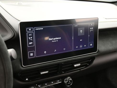 New 2025 Lotus Emira image 20