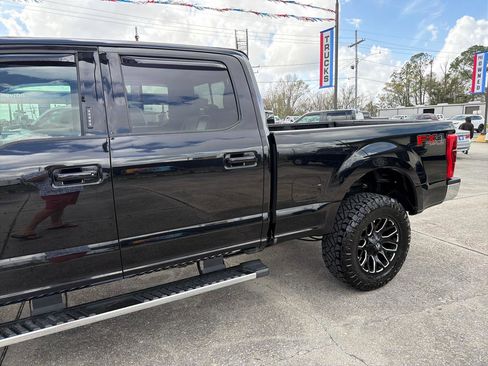 Used 2019 Ford F250 Lariat w/ Lariat Value Package image 5