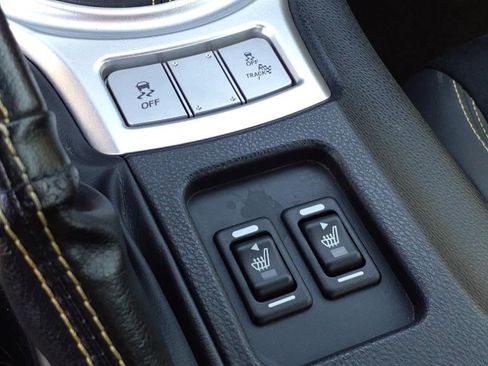 Used 2017 Subaru BRZ Series.Yellow image 27