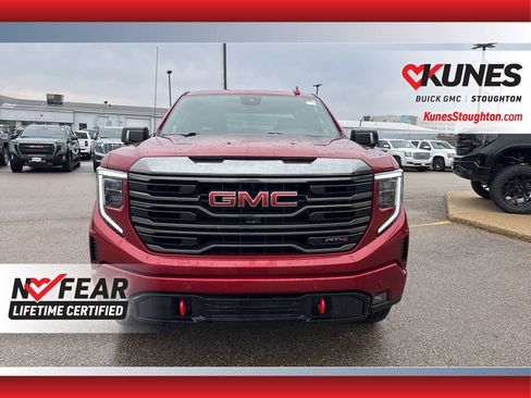 Used 2023 GMC Sierra 1500 AT4 w/ Technology Package image 5