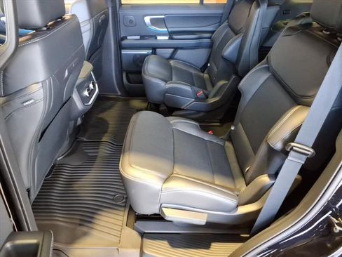 New 2025 Ford Expedition Platinum w/ Stealth Performance Package image 7