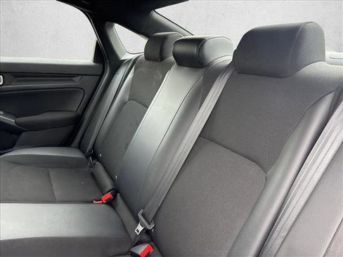 Used 2023 Honda Civic Sport image 20