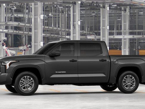 New 2026 Toyota Tundra SR5 AWD/4WD image 3