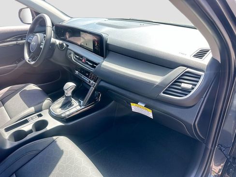 New 2026 Kia Seltos SX AWD/4WD image 30
