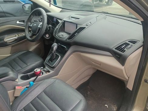 Used 2013 Ford Escape SE FWD image 36