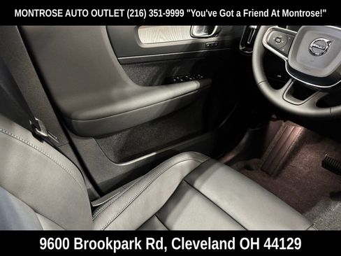 New 2026 Volvo XC40 B5 Core w/ Protection Package Premier image 35