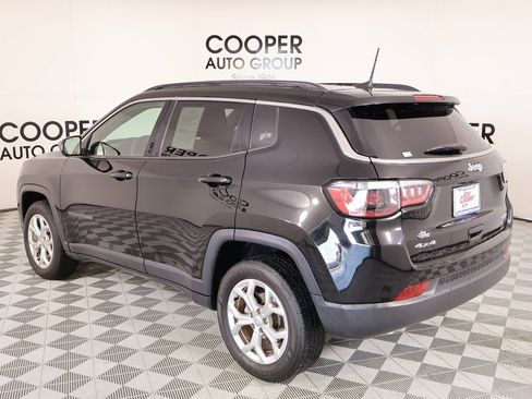 Used 2024 Jeep Compass Latitude w/ Convenience Group image 22