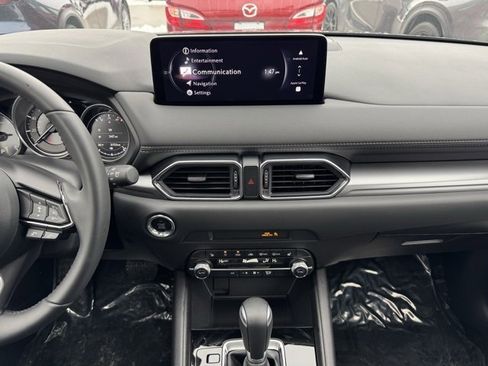 Used 2025 MAZDA CX-5 AWD 2.5 S w/ Preferred Package image 2