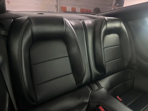 Used 2015 Ford Mustang GT Premium w/ Equipment Group 401A RWD image 26