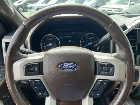 Used 2022 Ford F350 King Ranch w/ King Ranch Ultimate Package AWD/4WD image 16