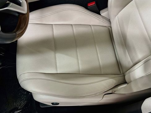 Certified 2022 Mercedes-Benz GLS 450 4MATIC image 21