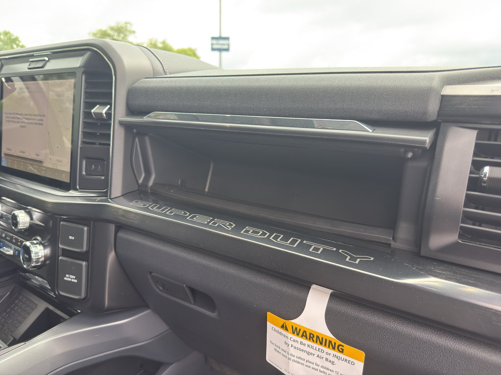 New 2026 Ford F350 Lariat w/ Lariat Ultimate Package AWD/4WD image 16
