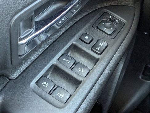 Used 2018 Mitsubishi Outlander ES image 21