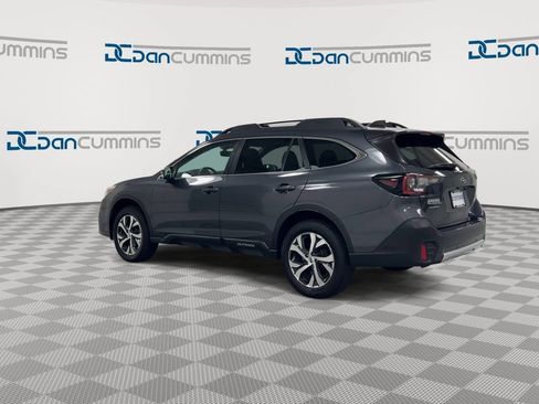 Used 2022 Subaru Outback Limited AWD/4WD image 6