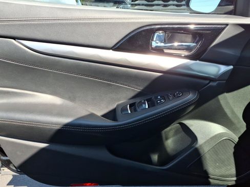Used 2023 Nissan Maxima SV w/ Floor Mat Group FWD image 24