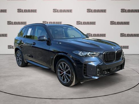 Used 2025 BMW X5 xDrive40i w/ M Sport Package AWD/4WD image 7