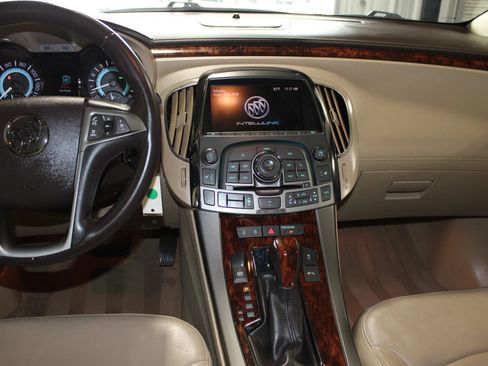 Used 2013 Buick LaCrosse Leather w/ Entertainment Package FWD image 11
