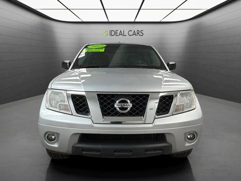 Used 2017 Nissan Frontier SV w/ SV Value Truck Package RWD image 8