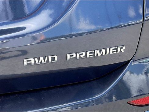 Used 2019 Chevrolet Equinox Premier AWD/4WD image 8