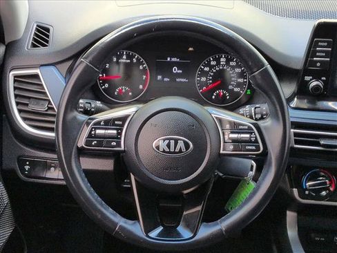 Used 2021 Kia Seltos S AWD/4WD image 14