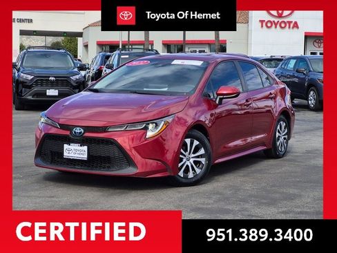 Used 2022 Toyota Corolla LE image 1