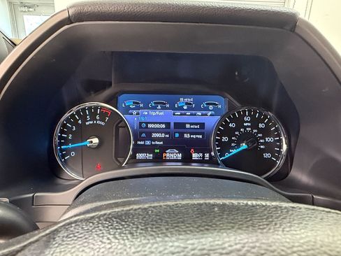 Used 2021 Ford Expedition XLT RWD image 25