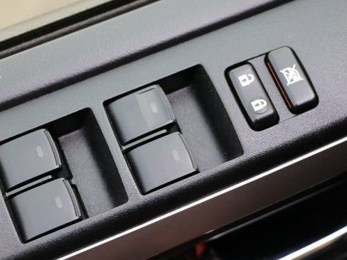 Certified 2023 Toyota 4Runner SR5 Premium image 33