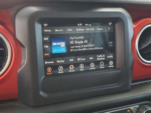 Used 2021 Jeep Wrangler Unlimited Rubicon w/ Cold Weather Group image 14