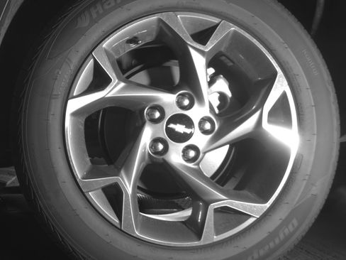 Used 2025 Chevrolet Trax LT image 14