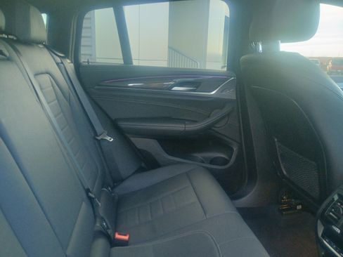 Used 2023 BMW X4 M40i image 14