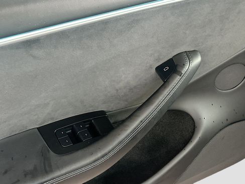 Used 2024 Tesla Model 3 Long Range AWD/4WD image 17