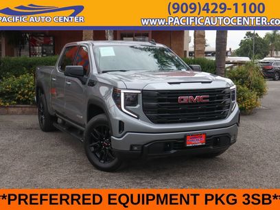 Used 2023 GMC Sierra 1500 Elevation
