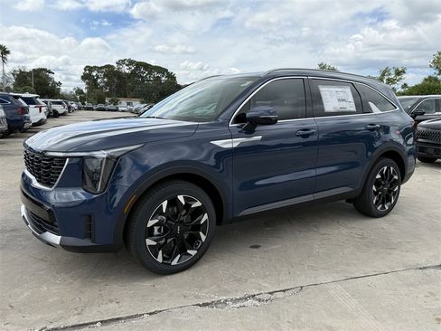 New 2026 Kia Sorento EX image 8
