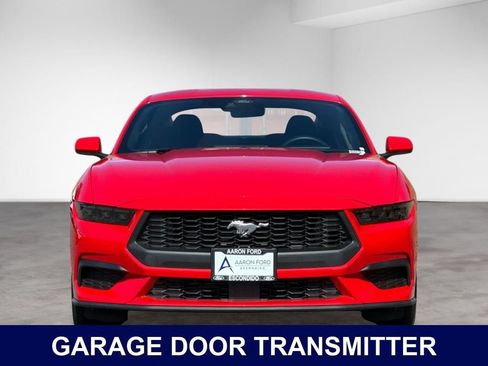Used 2025 Ford Mustang Coupe RWD image 9