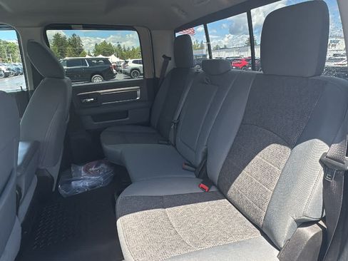 Used 2018 RAM 2500 Big Horn AWD/4WD image 25