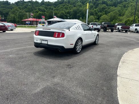 Used 2012 Ford Mustang GT Premium w/ Security Pkg RWD image 4