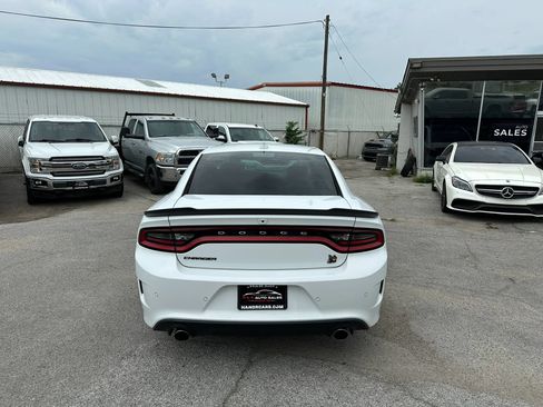 Used 2020 Dodge Charger Scat Pack w/ Plus Group RWD image 4