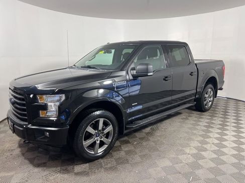 Used 2015 Ford F150 XLT w/ Equipment Group 302A Luxury image 4