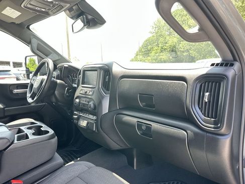 Certified 2025 Chevrolet Silverado 2500 Custom w/ Custom Value Package AWD/4WD image 28