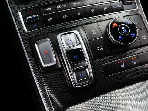 Used 2023 Hyundai Santa Fe SEL w/ Premium Package AWD/4WD image 22