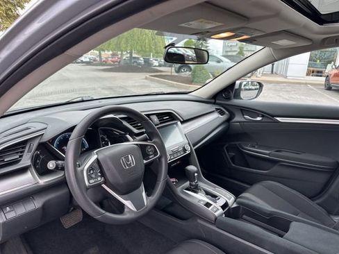 Used 2017 Honda Civic EX image 12