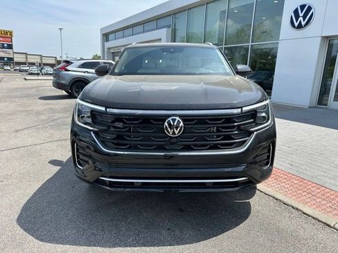 New 2026 Volkswagen Atlas Cross Sport SEL Premium R-Line AWD/4WD image 2
