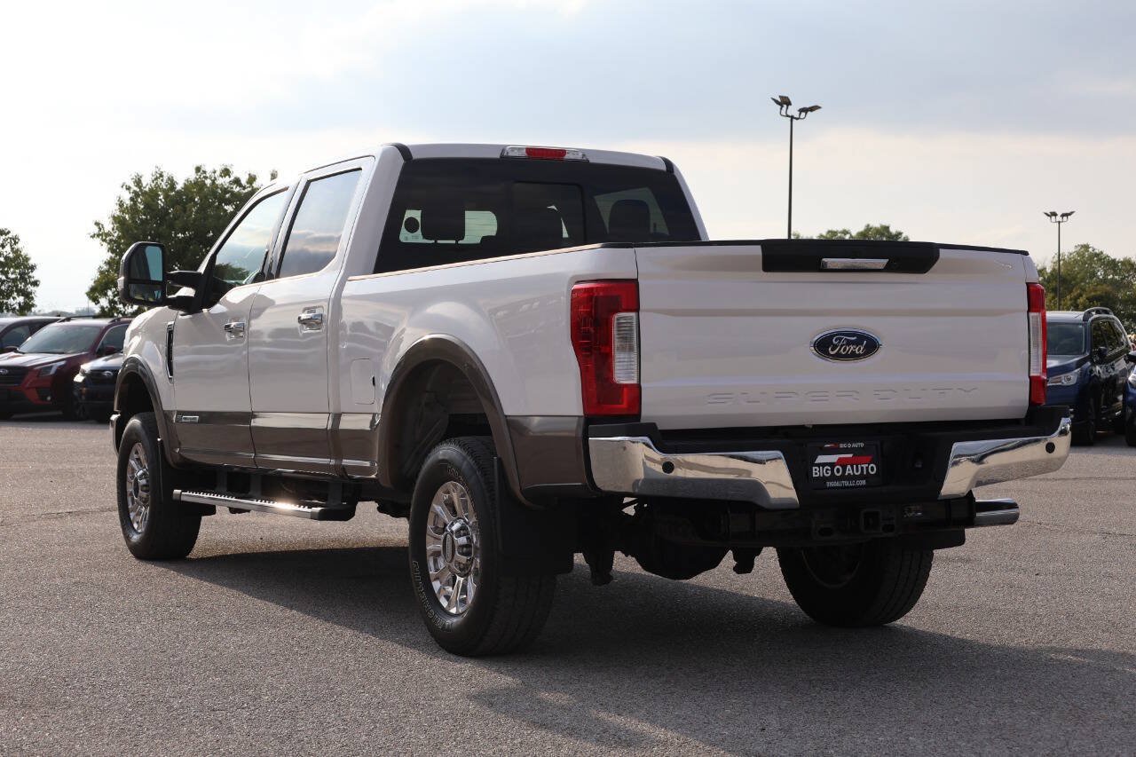 Used 2019 Ford F250 Lariat w/ Chrome Package AWD/4WD image 11