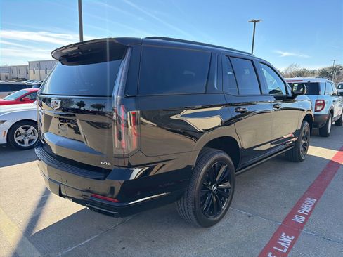 Used 2026 Cadillac Escalade Sport image 6