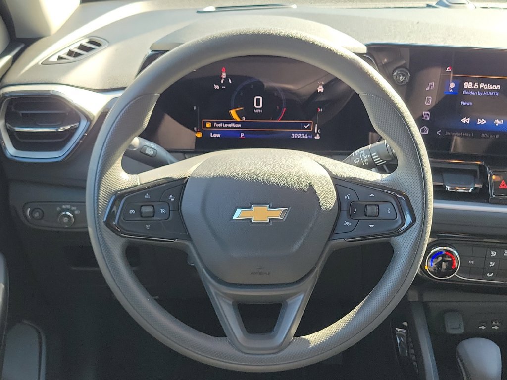 Used 2026 Chevrolet TrailBlazer LT FWD image 16